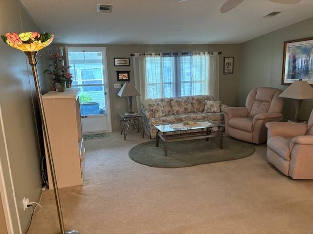 422 Gulf Stream Drive a Lake Alfred, FL Mobile or Manufactured Home for Sale